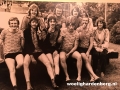 Evert Nijboer, Willem Hutten, Bertus Veenstra Henk Hendriksen, Freek Olsman, Hermke Maatje, achterste rij Marijn Muis, Bert Waterink, Flipper Veenstra en Rita Veenstra